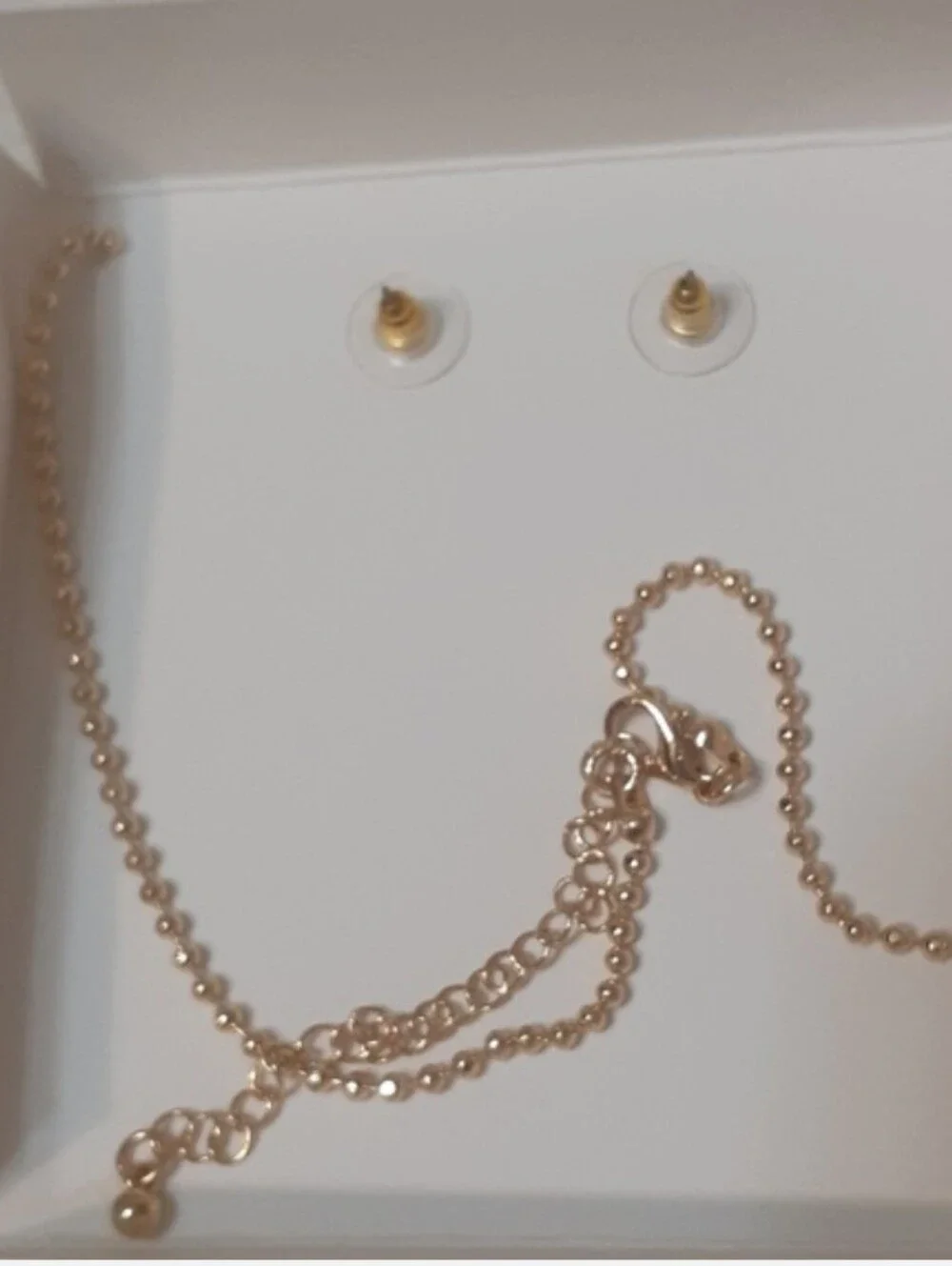 MIXIT Gold Snowflake Pendant Necklace with Crystal Studs Boxed NWT